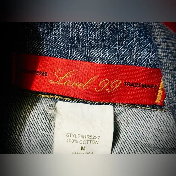 Small Level 99 Fitted Jean/Denim Jacket - Picture 4 of 8
